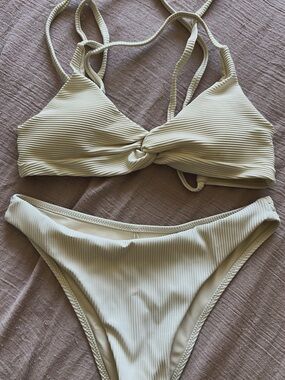 Berlook Ribbed Twist Front Bikini Set in Cream